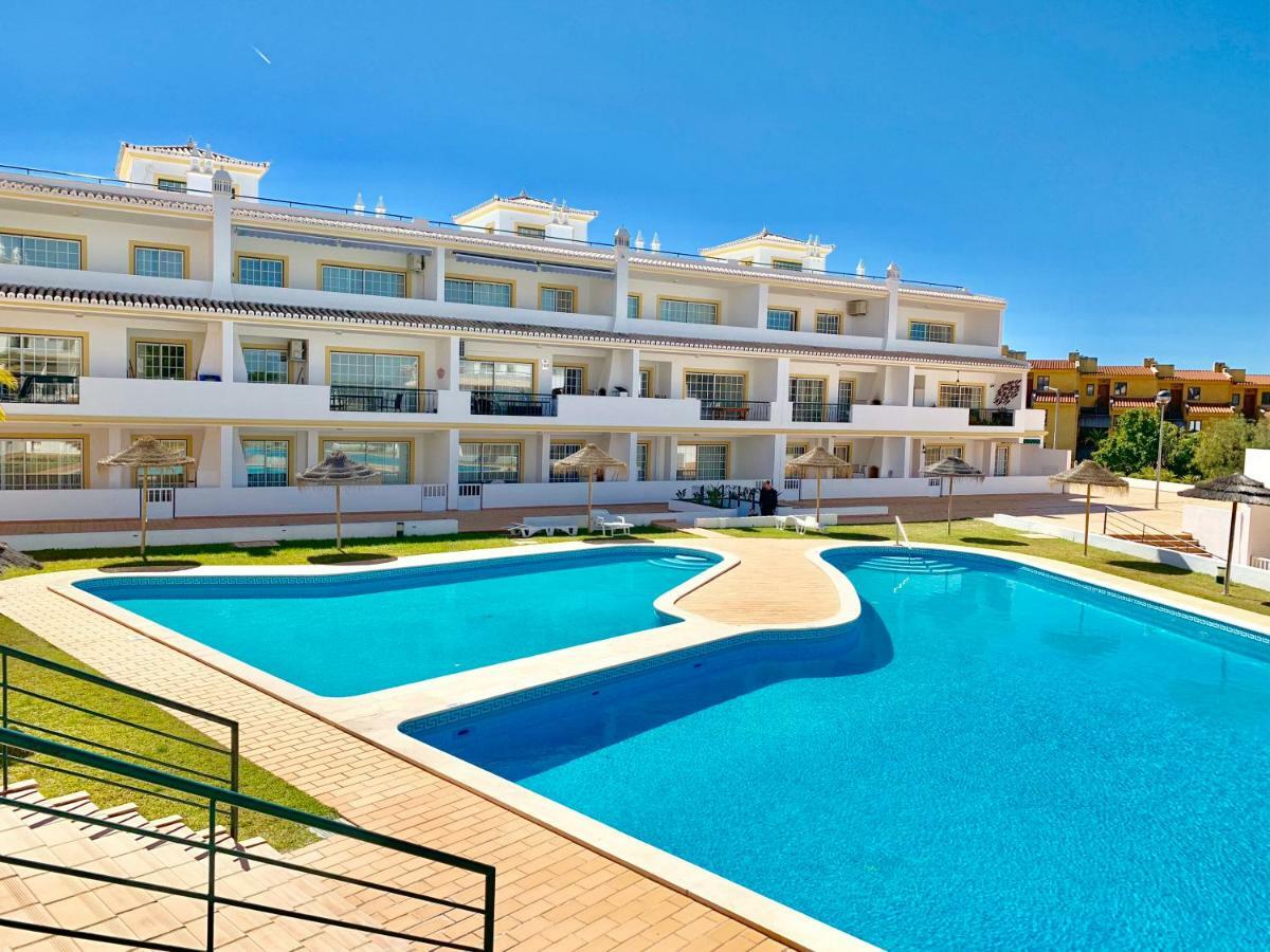 Vilamoura - Cozy And Quiet Holiday Apartment エクステリア 写真